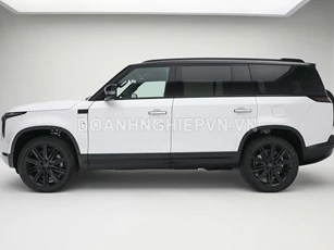 SUV dài hơn 5 mét, nội thất sang chảnh, công suất 469 mã lực, giá hơn 1,3 tỷ đồng