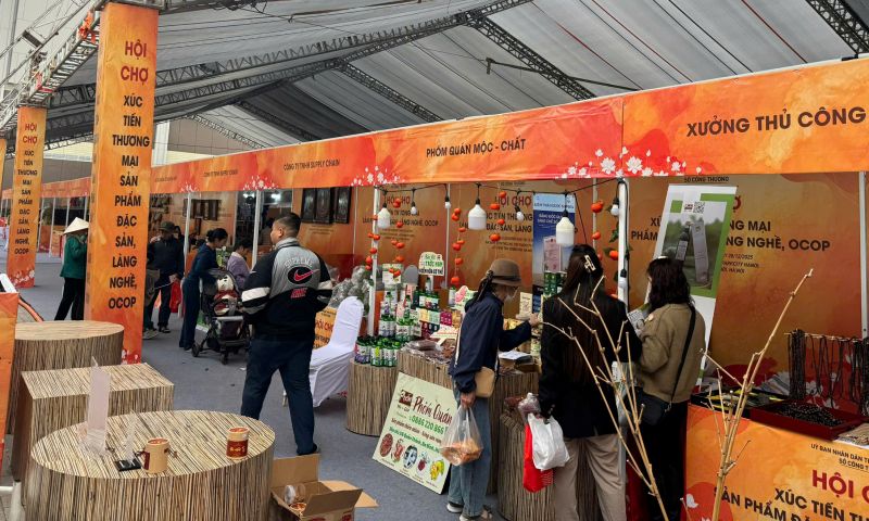 Hội chợ đặc sản, làng nghề góp phần bảo tồn và phát huy văn hóa truyền thống