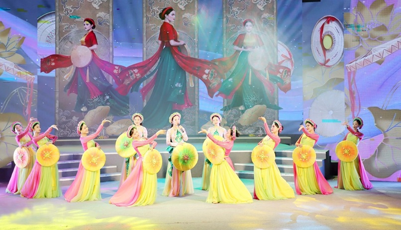 Đồng Nai: Trình diễn pháo sáng nghệ thuật chào năm mới 2026