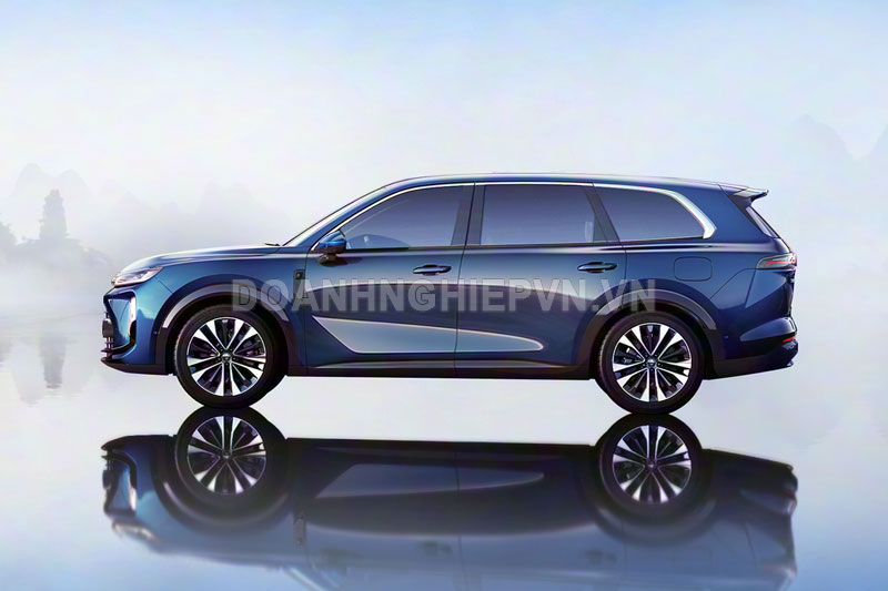 SUV hybrid cắm sạc dài hơn 5,2 mét, trang bị tiên tiến, giá hấp dẫn