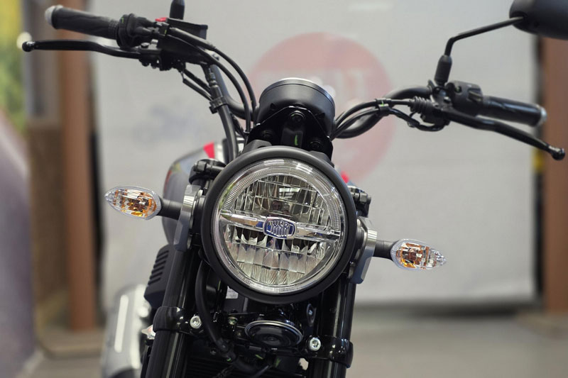 Xe côn tay Yamaha 125cc, giá hơn 77 triệu đồng