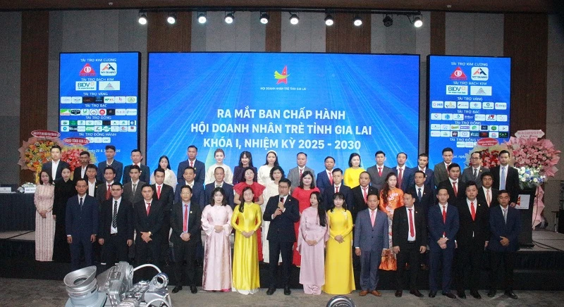 Chủ tịch Hội Doanh nhân trẻ tỉnh Gia Lai khoá I, nhiệm kỳ 2025 – 2030. 