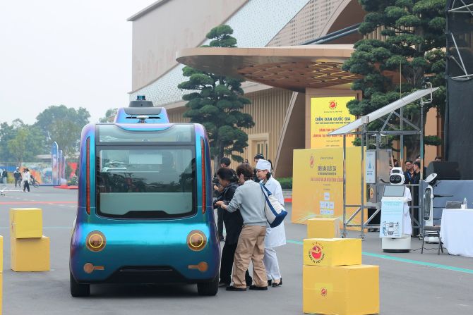 Ấn tượng công nghệ Việt trình diễn tại Diễn đàn Make in Vietnam 2025