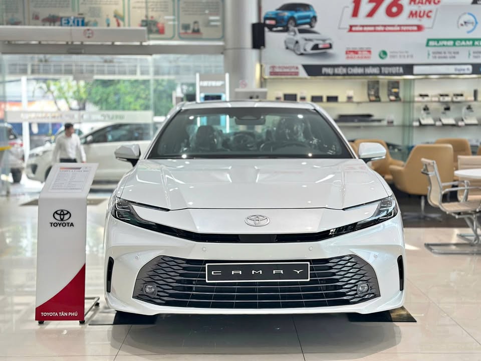 Toyota triệu hồi hơn 2.200 ôtô tại Việt Nam