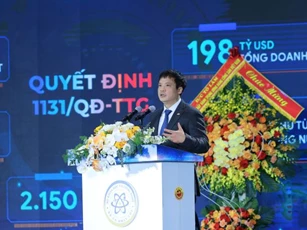 Từ câu hỏi trong suốt 5 năm của Bộ trưởng tới bước chuyển hướng chiến lược của FPT