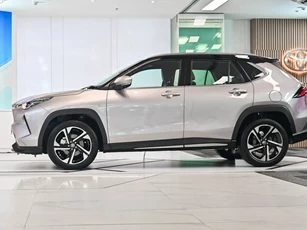 Toyota Yaris Cross 2026 trình làng: Chỉ còn động cơ hybrid, giá gần 680 triệu đồng