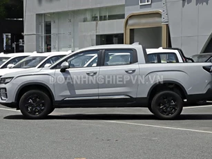 Xe bán tải công suất 349 mã lực, ngoại hình hầm hố, giá hơn 520 triệu đồng