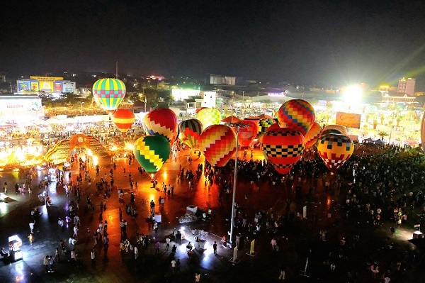 Du lịch miền Tây đạt doanh thu hơn 2.300 tỷ đồng dịp Tết Dương lịch