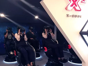 Trung Quốc: Thực tế ảo bùng nổ, người dùng hào hứng ‘xuyên không’ về quá khứ