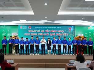 Đại học Đông Á tặng 350 vé xe Tết Bính Ngọ 2026 cho sinh viên khó khăn