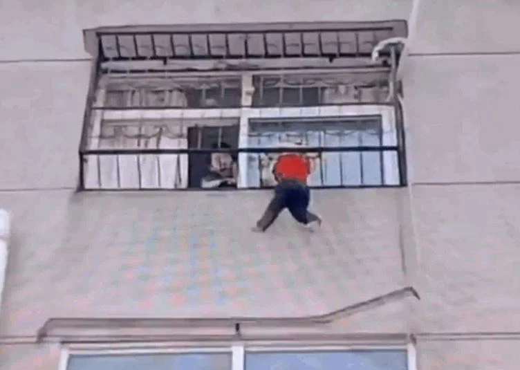 Ảnh cắt từ clip.