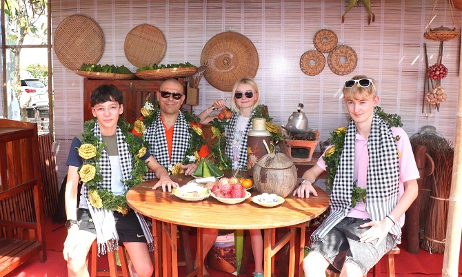 Du lịch Đồng Tháp, Vĩnh Long khởi sắc dịp Tết Dương lịch