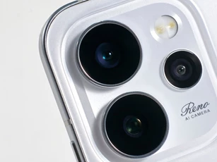 Smartphone cấu hình tốt, pin 7.000mAh, sạc 80W, giá hơn 10 triệu đồng