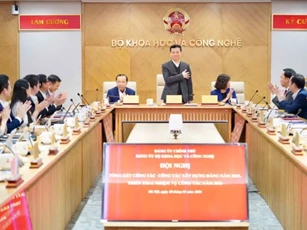 Bộ trưởng Nguyễn Mạnh Hùng: Thay đổi tư duy, cách làm là yếu tố quyết định thành công