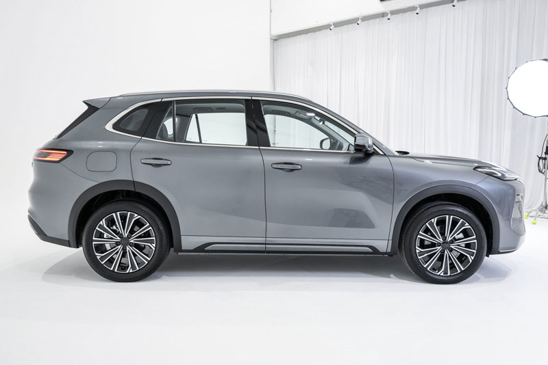 SUV hạng C công suất 262 mã lực, siêu tiết kiệm xăng, giá hơn 700 triệu đồng