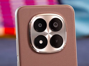 Smartphone 'nồi đồng cối đá', pin 7.000mAh, cấu hình tốt, giá 12,99 triệu đồng tại Việt Nam