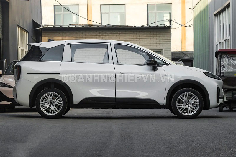 Dân tình mê mẩn vì xe MPV công suất 204 mã lực, giá từ 375 triệu đồng