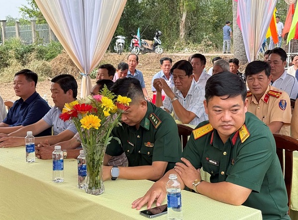 Khởi công bến thủy nội địa khu vực cửa khẩu quốc gia Giang Thành