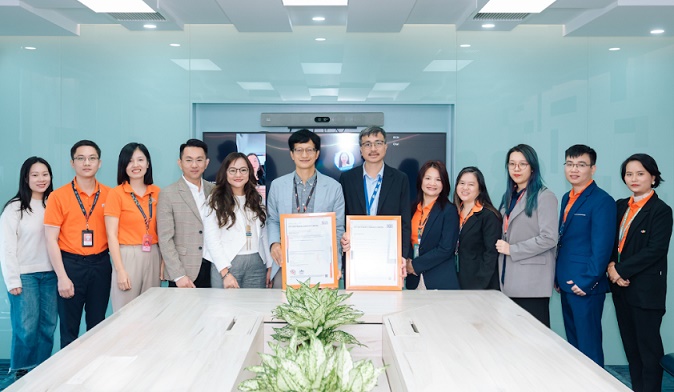 Doanh nghiệp Việt đầu tiên đáp ứng tiêu chuẩn toàn cầu về quản lý AI