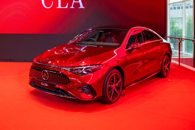 Mercedes-Benz CLA 250 Plus 2026 trình làng, giá gần 2 tỷ đồng