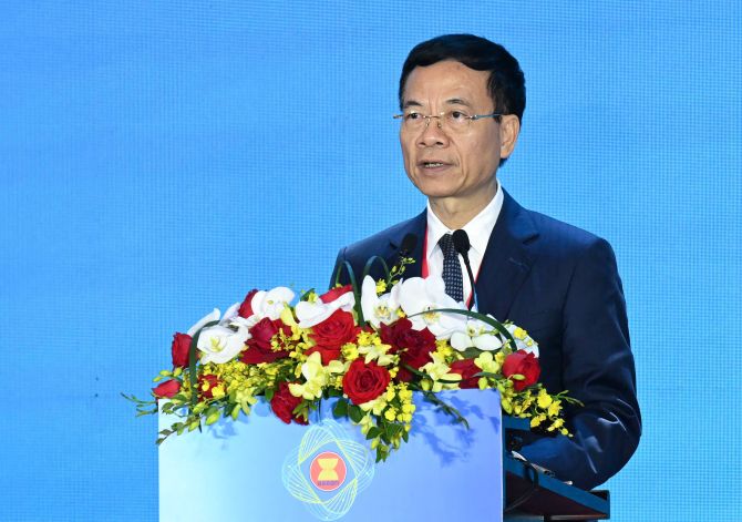 Bộ trưởng Nguyễn Mạnh Hùng: ASEAN có thể định hình tương lai số của khu vực và thế giới