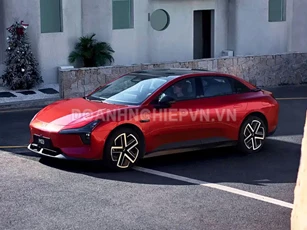 Xe sedan hạng C công suất 218 mã lực, giá hơn 450 triệu đồng