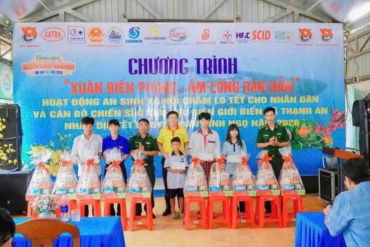 Xuân nghĩa tình trên xã đảo Thạnh An