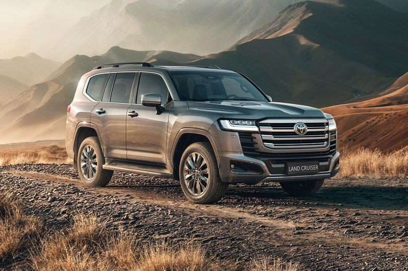 Toyota Land Cruiser 300 Hybrid 2026 lộ diện, công suất tối đa 457 mã lực