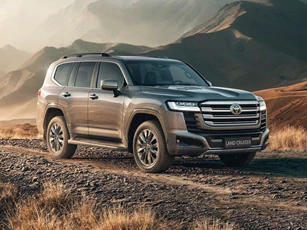 Toyota Land Cruiser 300 Hybrid 2026 lộ diện, công suất tối đa 457 mã lực