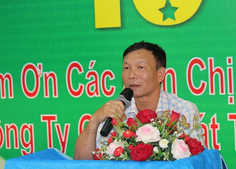 Ông Mai Văn Lên – Chủ tịch Ủy ban MTTQ Việt Nam xã Hoài Ân, phát biểu tại buổi lễ.