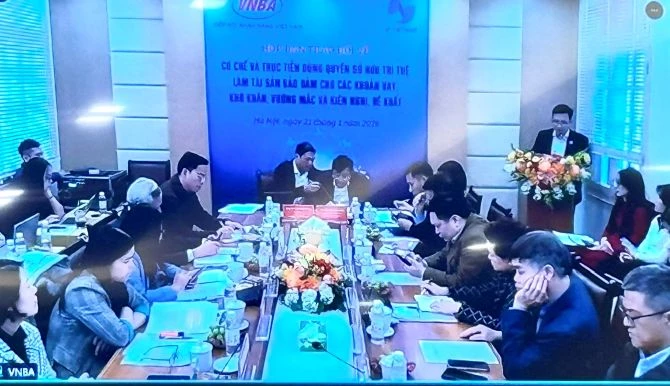 Quảng cảnh buổi họp.