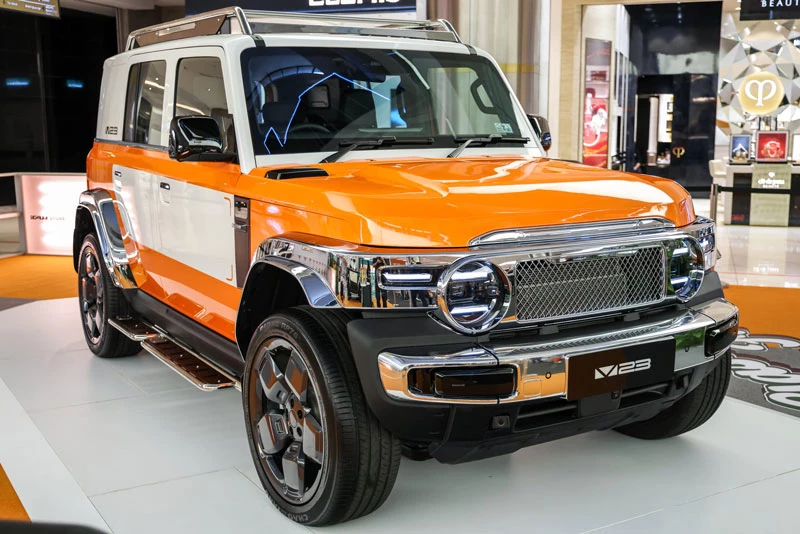 iCaur V23 Retro Edition.