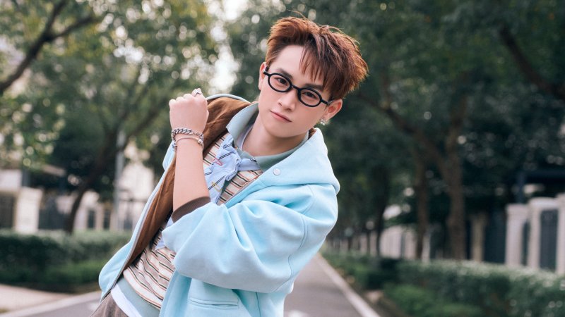 Dàn Anh trai đình đám xuất hiện trong MV mới của CongB