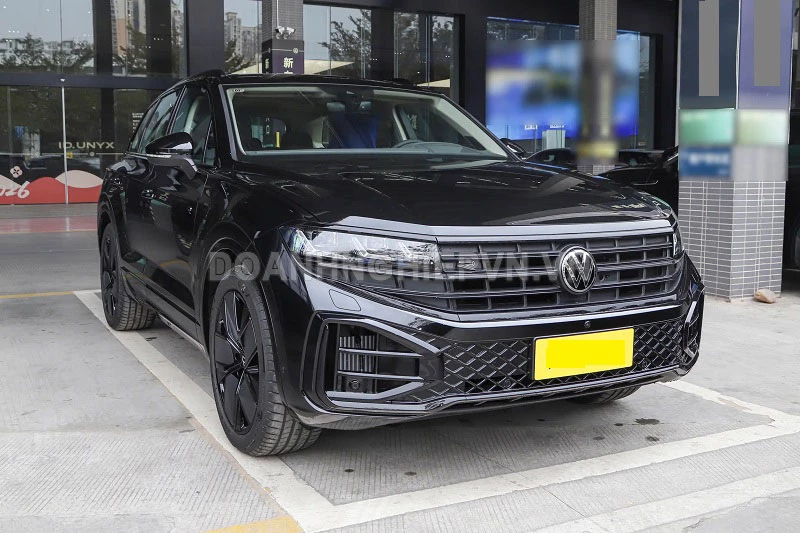 Volkswagen Touareg 3.0TSI R-Line Edition 2026.