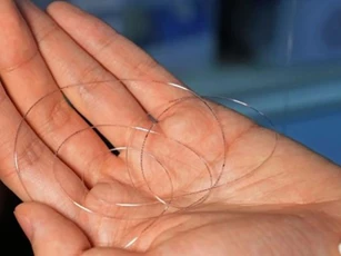 Đột phá công nghệ: Trung Quốc chế tạo thành công 'chip sợi' có thể dệt vào quần áo