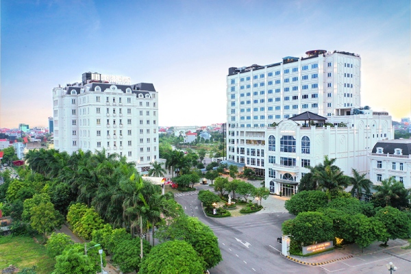 Bác đề xuất giao địa phương xếp hạng khách sạn 4-5 sao