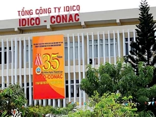 Loạt doanh nghiệp bất động sản 'hụt hơi'