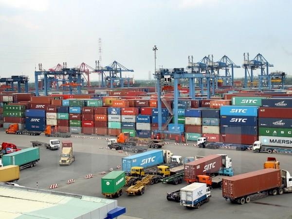 Hàng hoá kẹt cứng tại cảng, Hiệp hội Sữa Việt Nam kiến nghị khẩn