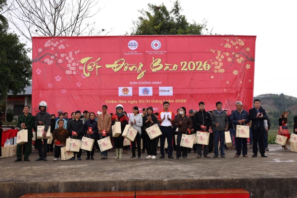 Ấm áp chương trình "Tết đồng bào 2026" tại Tuyên Quang