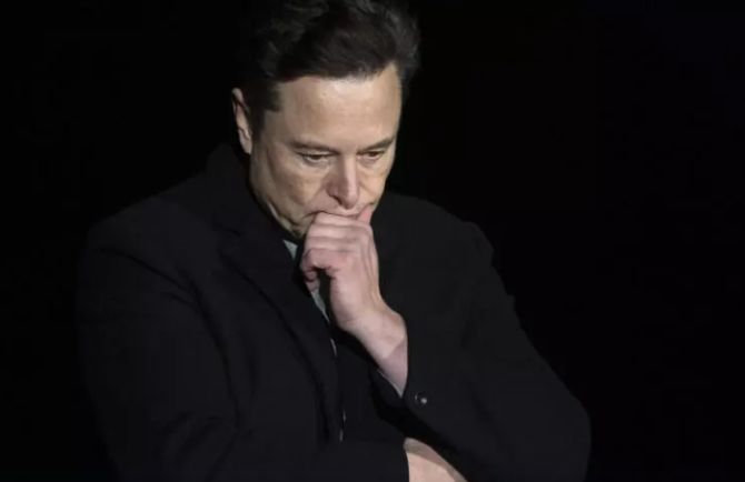 Pháp mạnh tay với Big Tech: Đột kích trụ sở X, triệu tập Elon Musk điều tra nội dung AI