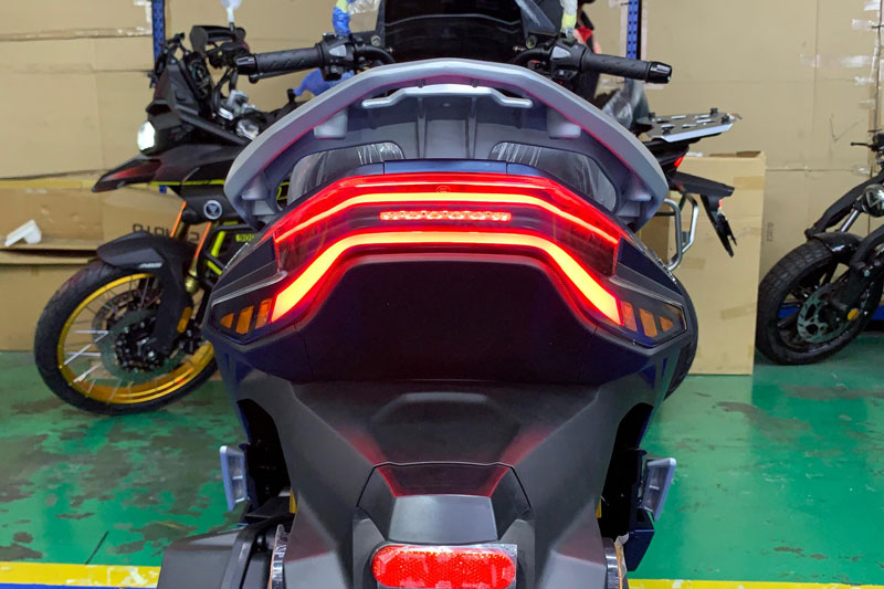 Xe tay ga 150cc, trang bị ngang Honda SH, giá 44 triệu đồng