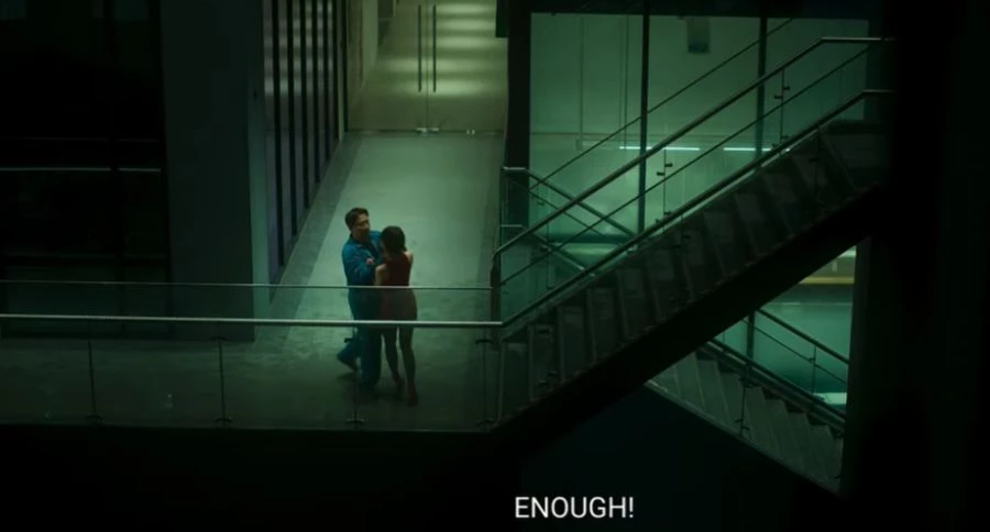 Phân cảnh gây chú ý trong trailer - Trấn Thành bóp cổ Pháo.