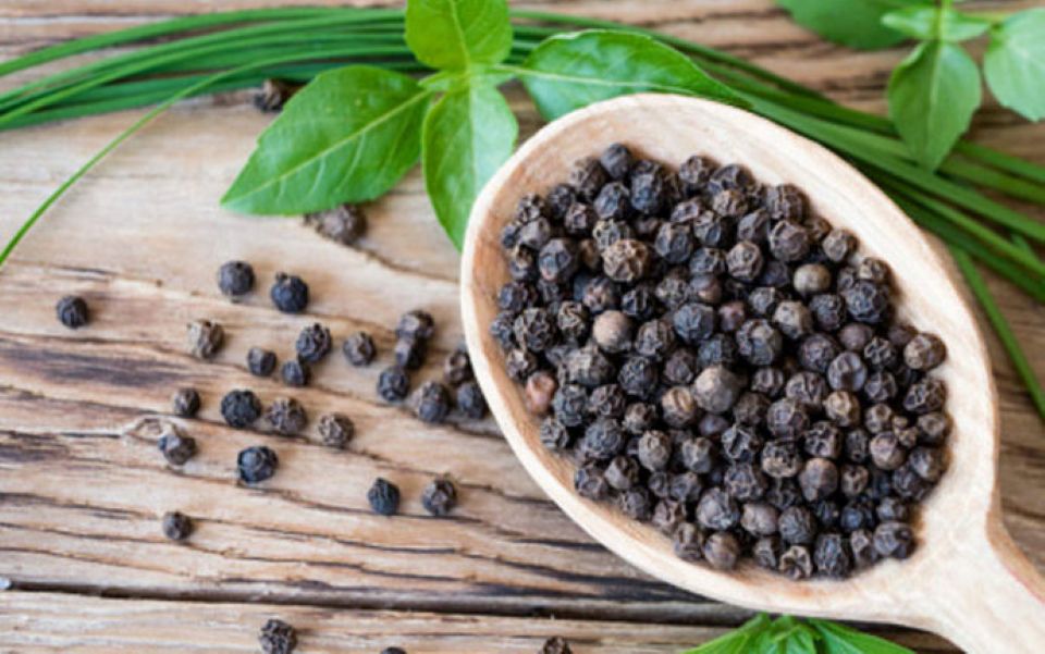 Giá nông sản ngày 8/2/2026: Cà phê và hồ tiêu đồng loạt giảm