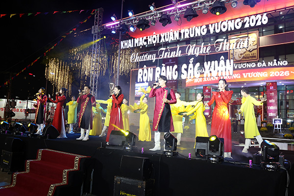 Đà Nẵng: 'Hội Xuân Trưng Vương' góp phần thu hút khách du lịch