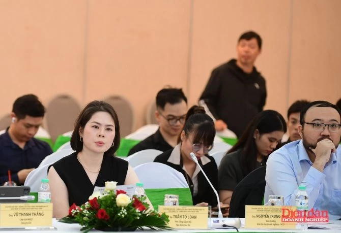 Bà Trần Tố Loan - Phó Chủ tịch Tập đoàn Sao Đỏ, chủ đầu tư khu công nghiệp Nam Đình Vũ, Hải Phòng. Ảnh: Báo Diễn đàn doanh nghiệp. 