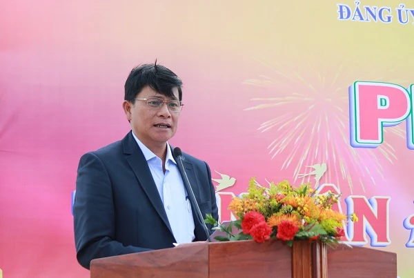 ông Huỳnh Nam – Bí thư Đảng uỷ xã Tuy Phước Đông, “Phiên chợ Tết nhân ái – Xuân yêu thương” 