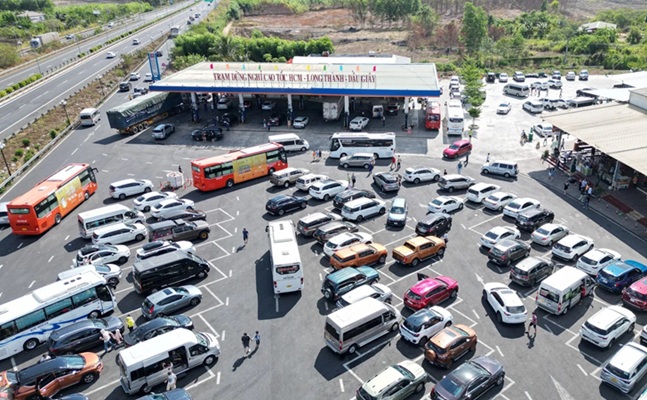 11 điểm đổ xăng dầu gần tuyến cao tốc TP Hồ Chí Minh - Long Thành - Dầu Giây