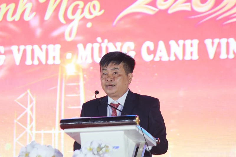 Ông Dương Hiệp Hoà – Chủ tịch UBND xã Canh Vinh, phát biểu tại chương trình. 