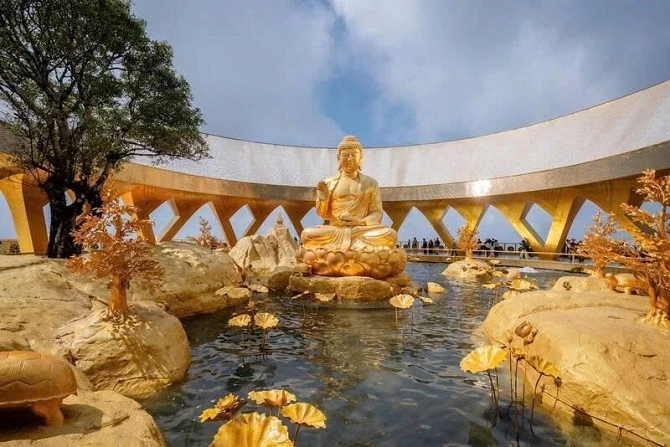 ngành du lịch Tây Ninh hoàn thành và vượt các chỉ tiêu đề ra trong năm 2026