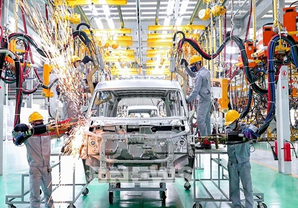 Tỷ phú Trần Bá Dương muốn sản xuất ô tô thương hiệu riêng